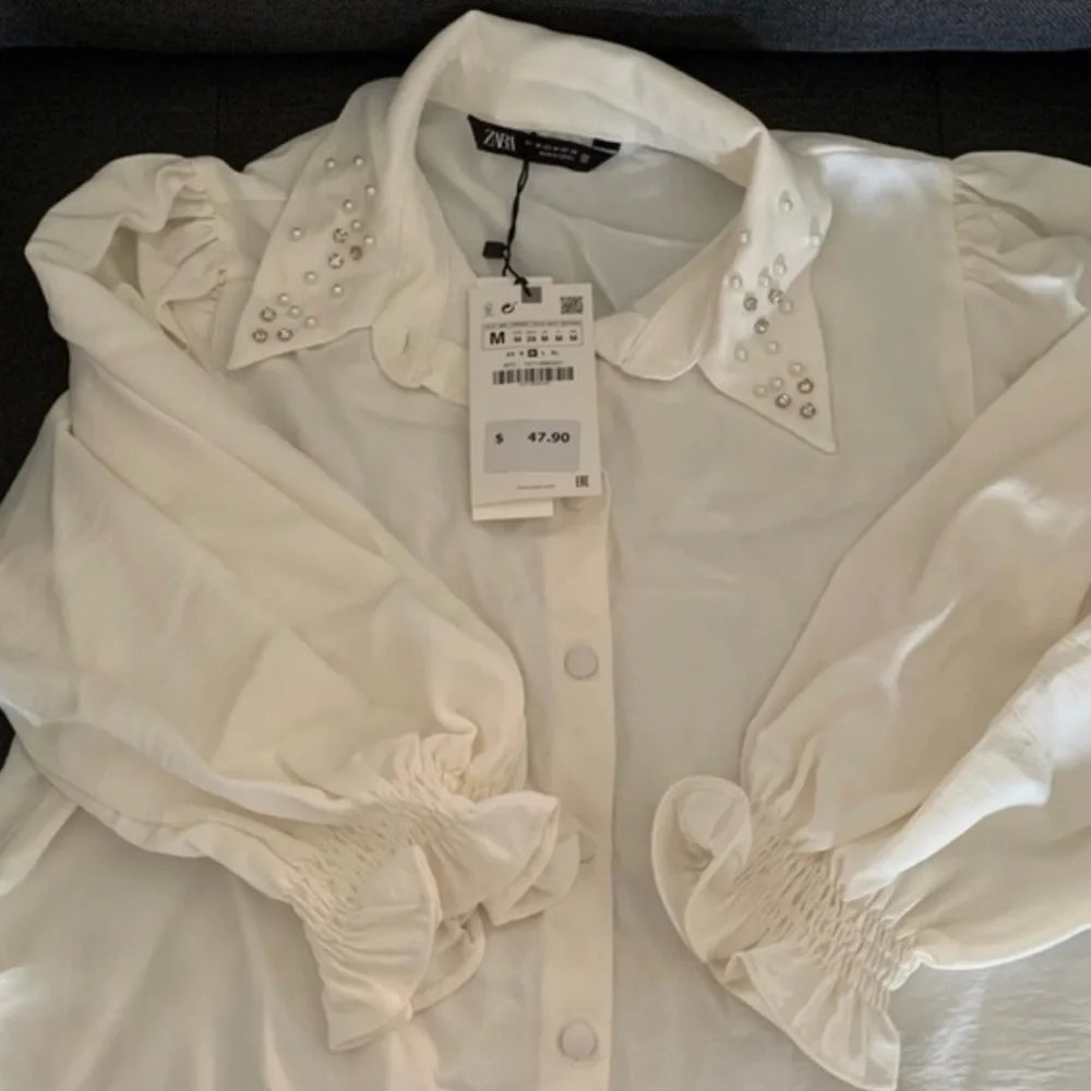 ZARA PEARL COLLAR TOP - Picture 1 of 2